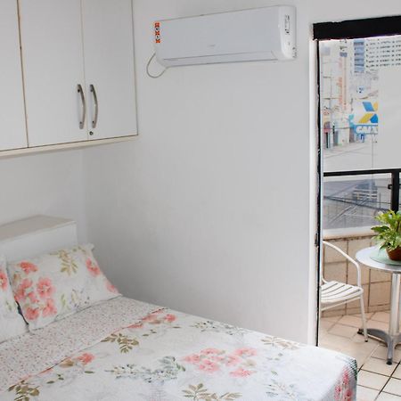 Apartamento Farol Barra Flat Salvador Exteriör bild